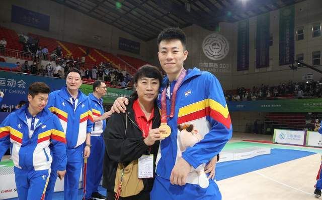 在今天凌晨进行的意甲联赛，罗马主场3-1战胜乌迪内斯。